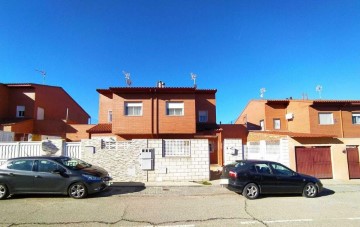 Casa o chalet 3 Habitaciones en Malaguilla
