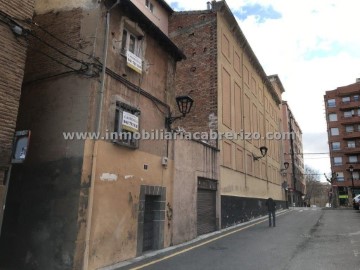 Moradia  em Casco Antiguo