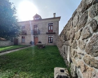 Casa o chalet 7 Habitaciones en Loureda-Lañas-Barrañán