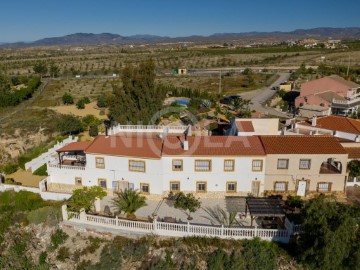 Casas rústicas 7 Habitaciones en Locaiba