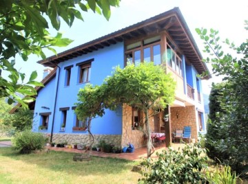 Casa o chalet 4 Habitaciones en Cangas de Onís