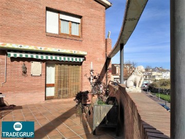 House 3 Bedrooms in Santa Margarida de Montbui