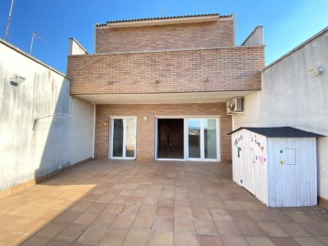 House 6 Bedrooms in Mion - Puigberenguer