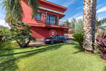 Casa o chalet 4 Habitaciones en L'Aragai - Prat de Vilanova