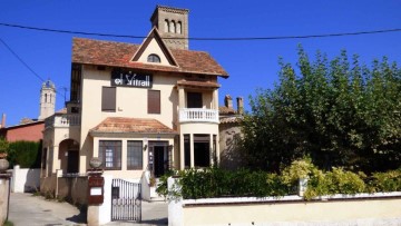 Maison 8 Chambres à La Monjoia