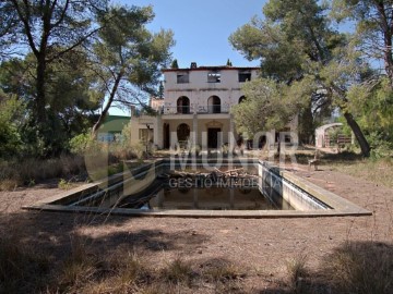 Casas rústicas 8 Habitaciones en Zona Nord