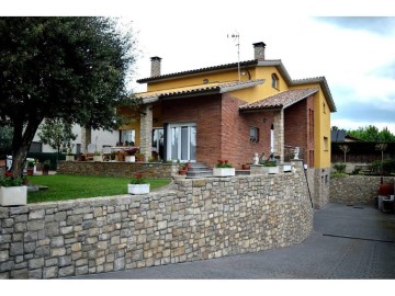 Maison 4 Chambres à Sant Julià de Vilatorta