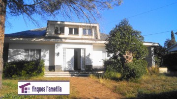 Casa o chalet 4 Habitaciones en L'Ametlla del Vallès