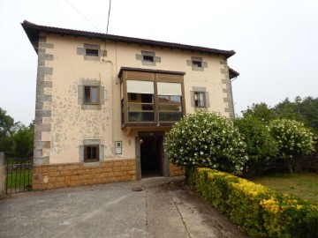 Casa o chalet 4 Habitaciones en Villasante