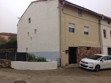 Casa o chalet 4 Habitaciones en Fresneña