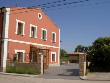 House 7 Bedrooms in San Medel