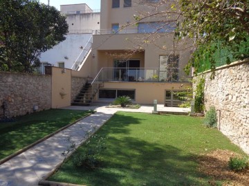 House 5 Bedrooms in Poblenou - L'Oliva Gran