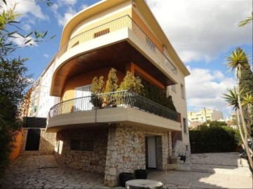 Casa o chalet 6 Habitaciones en Poblenou - L'Oliva Gran