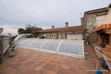 House 5 Bedrooms in Castelló d'Empúries
