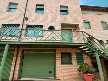 Casa o chalet 3 Habitaciones en Santa Coloma de Cervelló