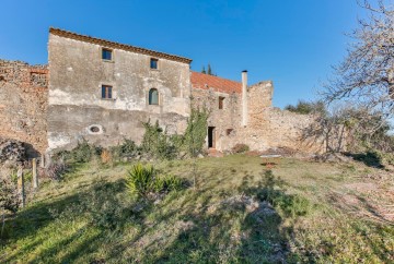 Quintas e casas rústicas em Romanyá d'Emporda