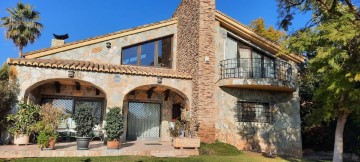 Casa o chalet 4 Habitaciones en Los Monasterios-Alfinach