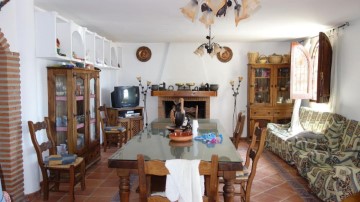 Country homes 4 Bedrooms in La Gorgoracha