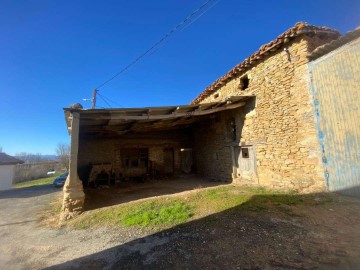 Armazém em San Cristóbal de Almendres