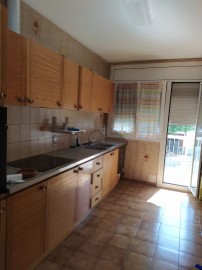 Apartment 4 Bedrooms in Ponts