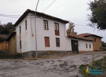 Quintas e casas rústicas em Quintana de Fon