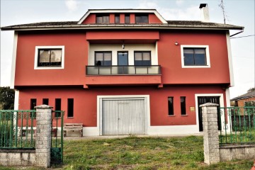 Casa o chalet 4 Habitaciones en Muimenta (Santa Mariña)