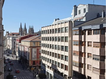 Piso 4 Habitaciones en Burgos Centro