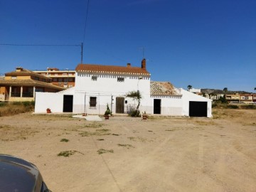 Quintas e casas rústicas em Puerto Lumbreras