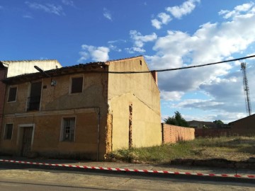 Quintas e casas rústicas em Santillana de Campos