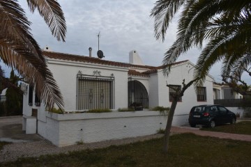 Casa o chalet 3 Habitaciones en Riumar