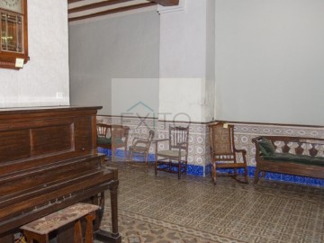 Maison 6 Chambres à Avda. Reyes Catolicos