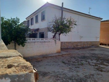 Casa o chalet 3 Habitaciones en Pol. Cami Oliveres