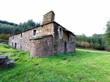 House  in As Grañas do Sor (San Mamede)