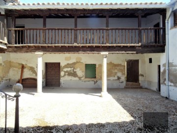 Country homes in Orgaz