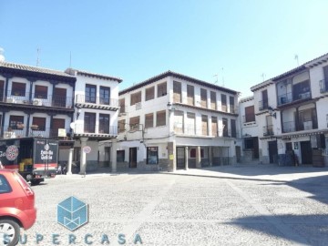 House 7 Bedrooms in La Puebla de Montalbán