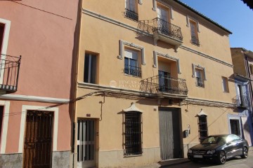 Apartment 5 Bedrooms in Algimia de Alfara