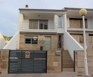 Casa o chalet 4 Habitaciones en Sarva