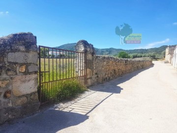 Terrenos en Torre de Santa María