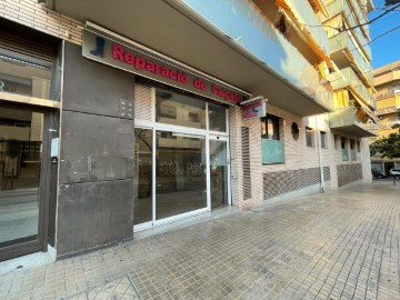 Local en Cornellà de Llobregat Centre
