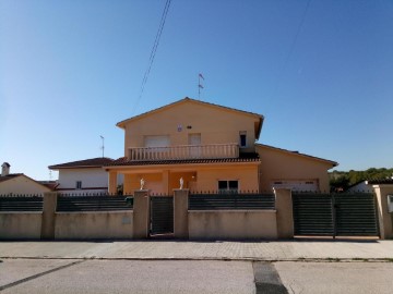 Casa o chalet 4 Habitaciones en Residencial