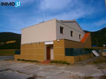House 7 Bedrooms in Carrascal