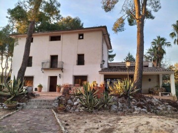 Casa o chalet 7 Habitaciones en El Pilar - Santa Ana