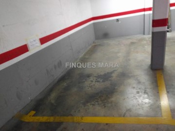 Garaje en Plaça Catalunya - Vinyets