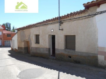 House 2 Bedrooms in Morales del Vino