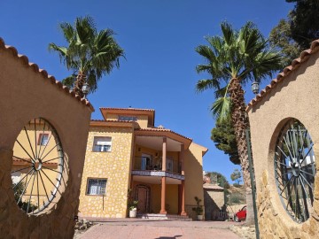 Casa o chalet 4 Habitaciones en Burjulu - La Mulería