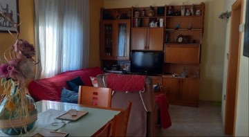 Apartment 3 Bedrooms in Colonia Guell