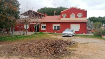 Casas rústicas 9 Habitaciones en Calzada de Valdunciel