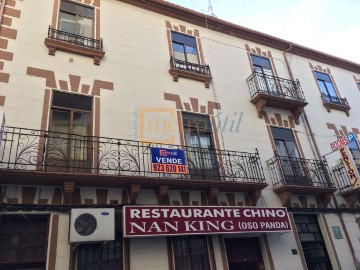 Edificio en Chinchibarra - Capuchinos