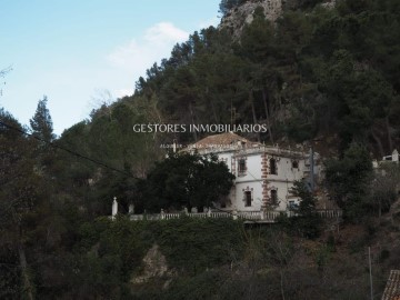 Maison 7 Chambres à Agres