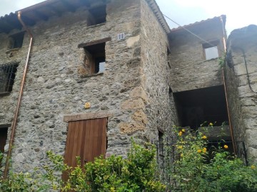 House  in Beget